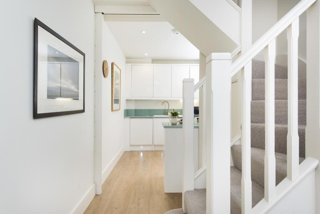 Perfect Kensington Mews House - Quiet Location Holiday home