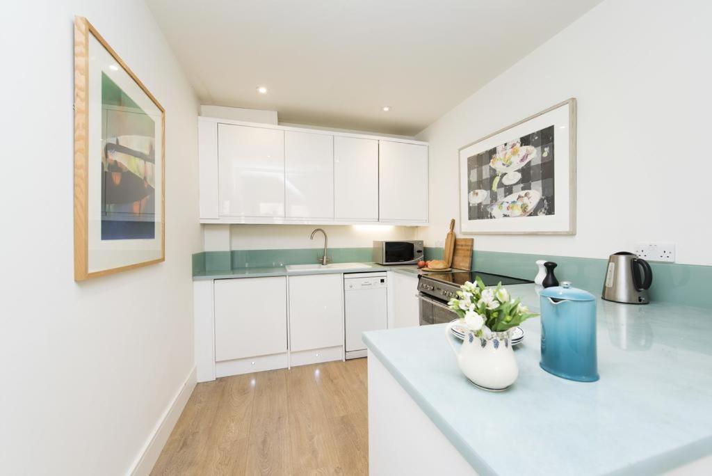 Perfect Kensington Mews House - Quiet Location London