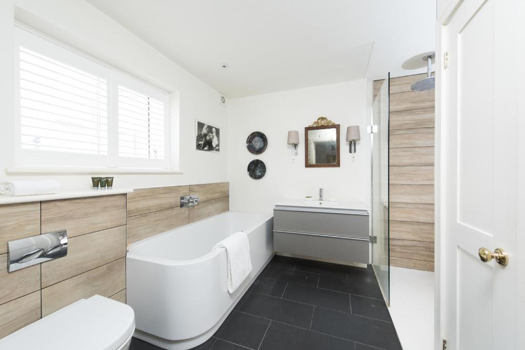 Perfect Kensington Mews House - Quiet Location Holiday home