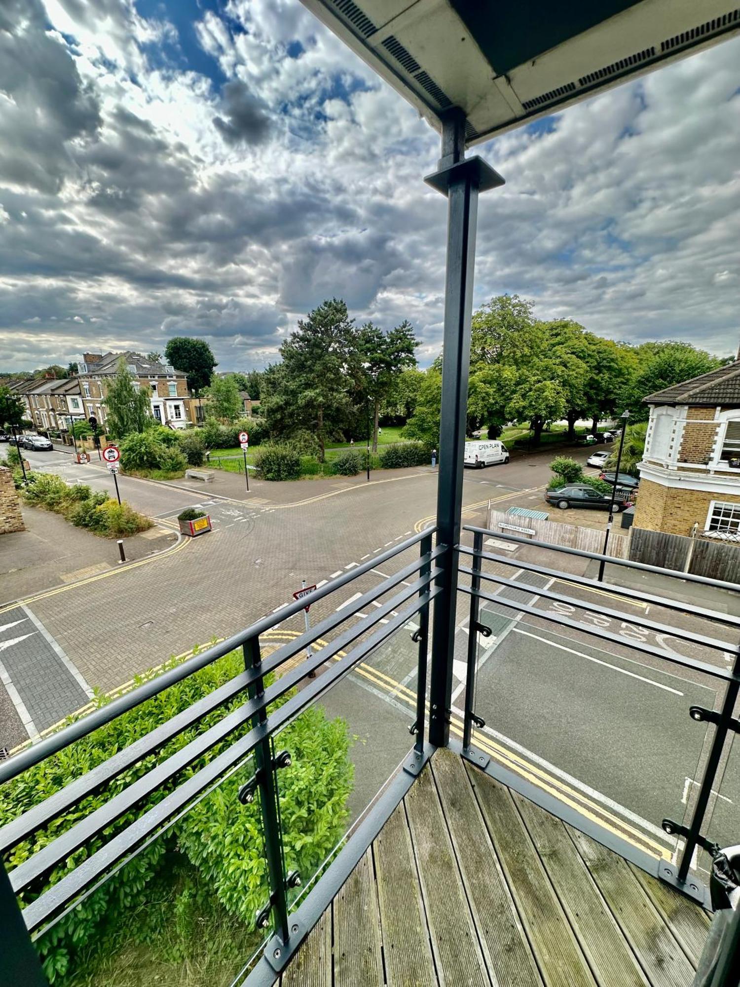 Leilighet Large, Family Friendly 3-bed Flat In Wood