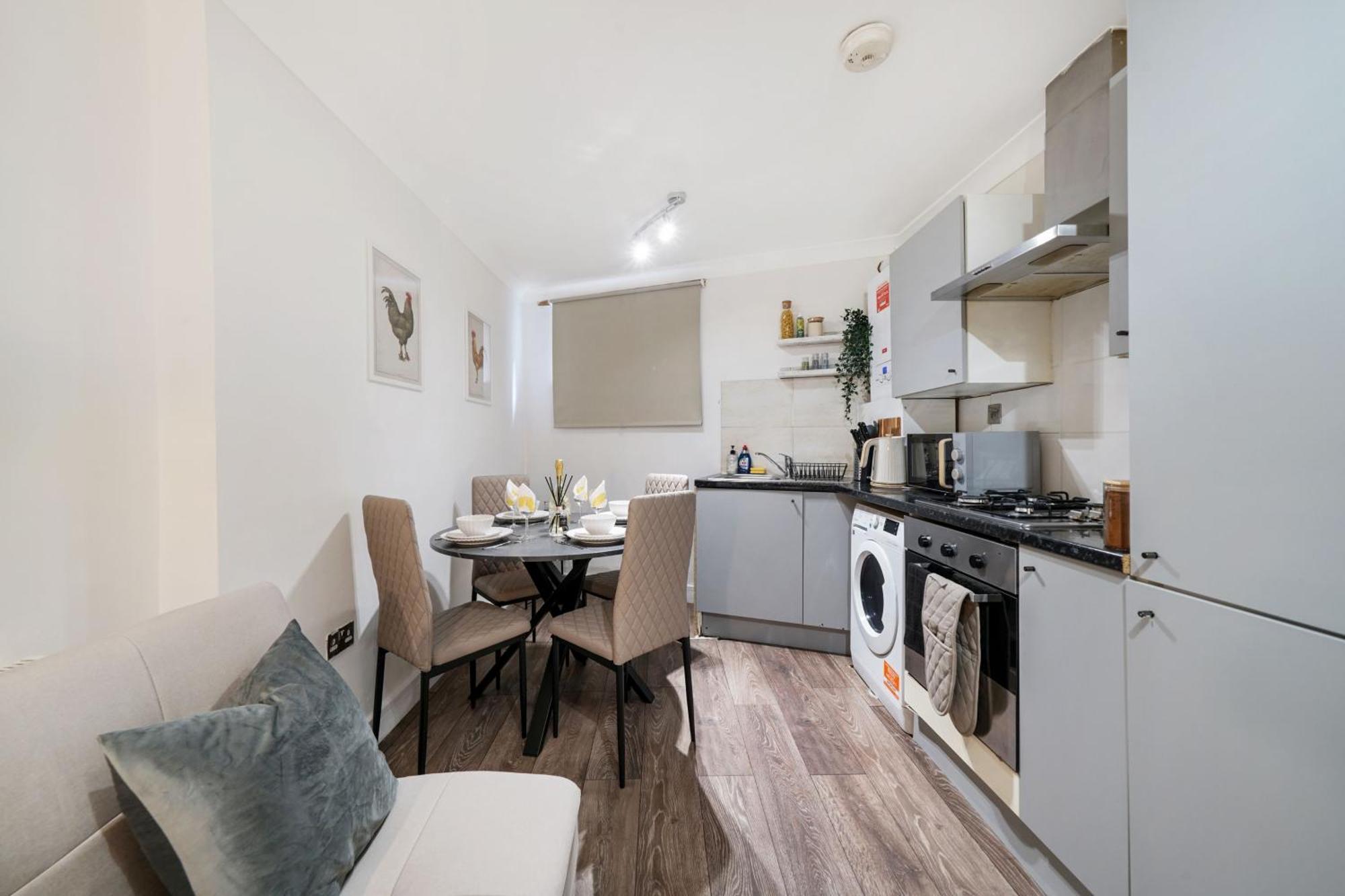Livestay Affordable One Bedroom & Studio In India Docks E14 Londres