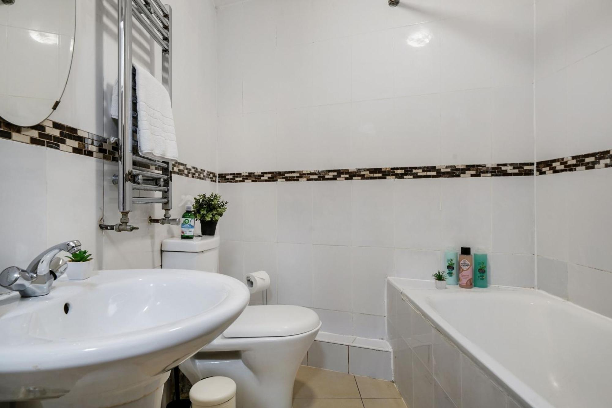 Livestay Affordable One Bedroom & Studio In India Docks E14 Apartamento Londres