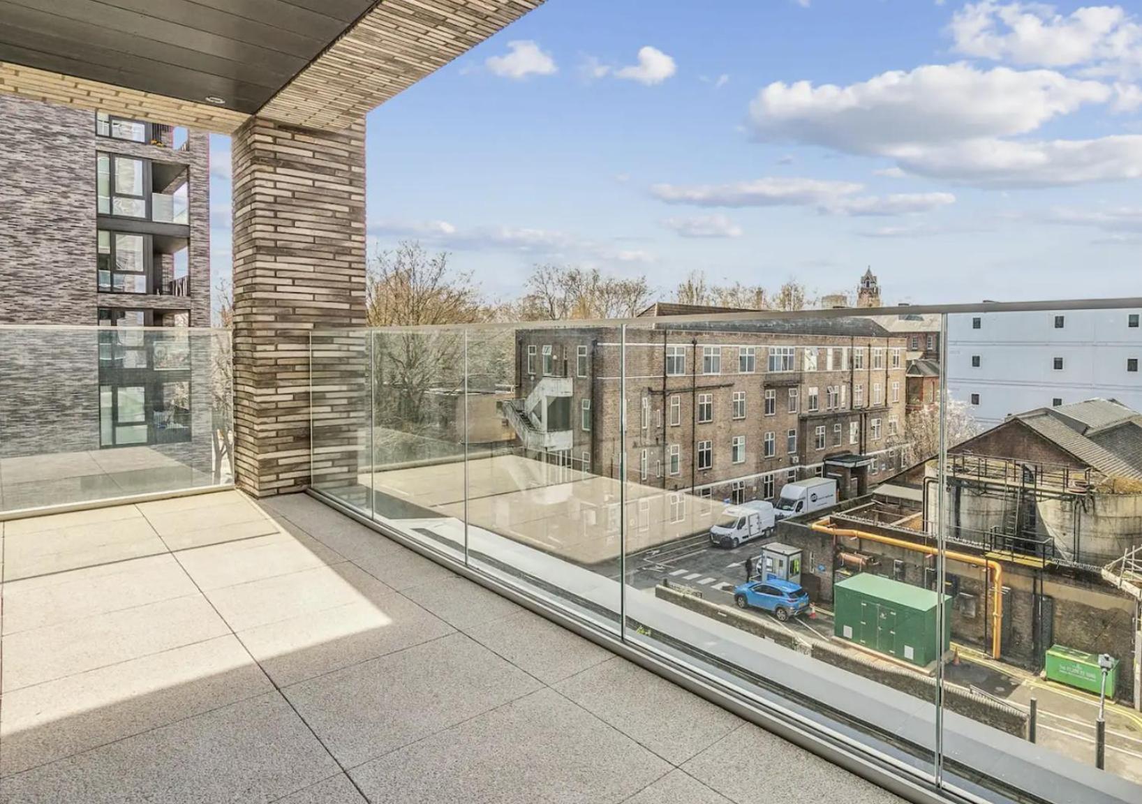 Remarkable Gem Apartment