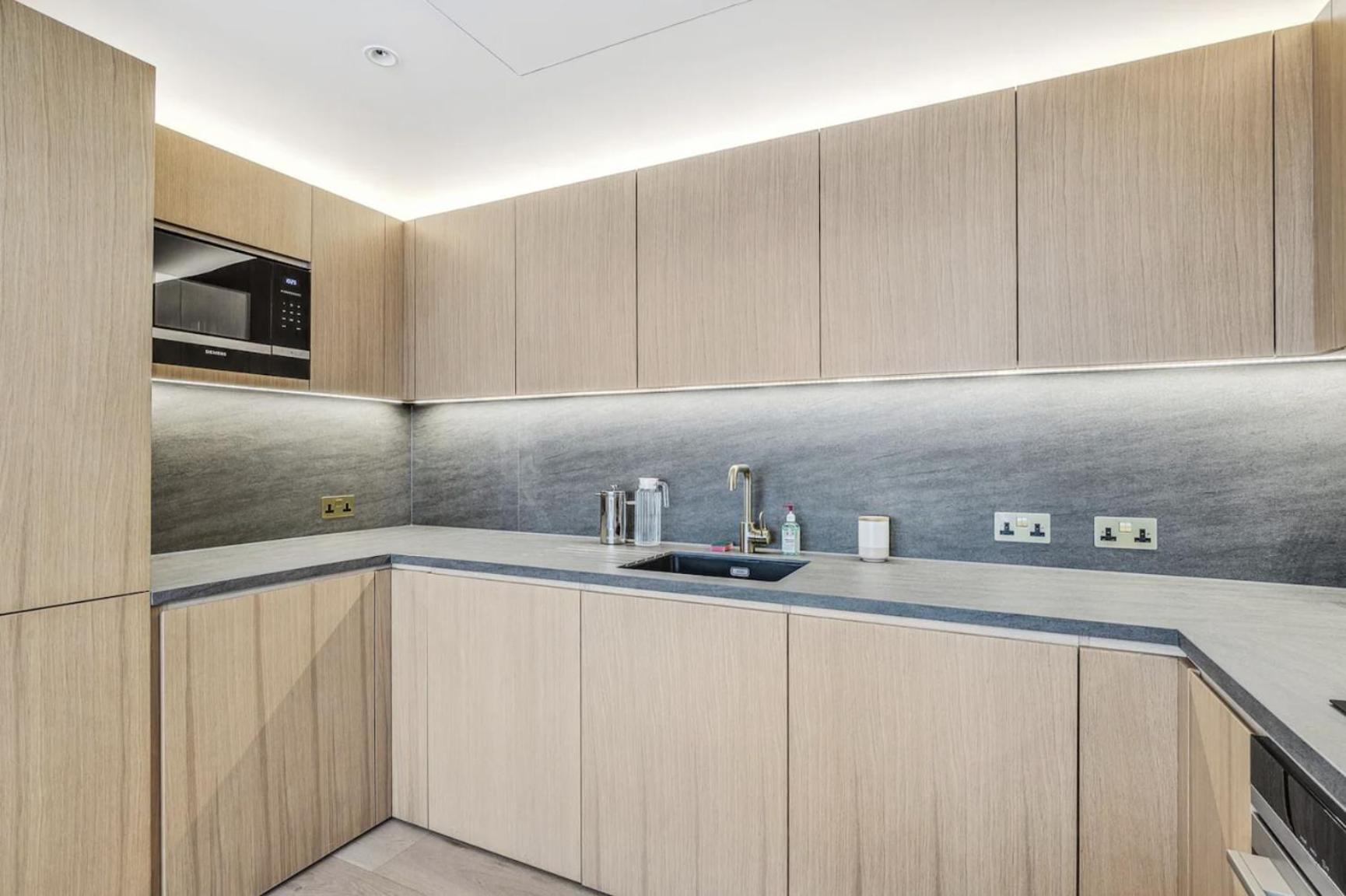 Remarkable Gem Apartment