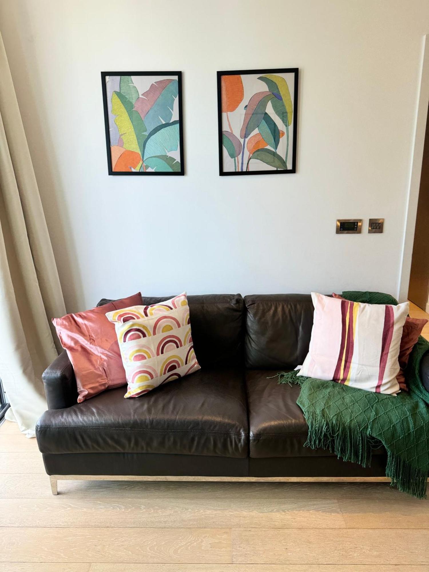 Scenic View 1-bed Near Downtown With Free Wifi Londres