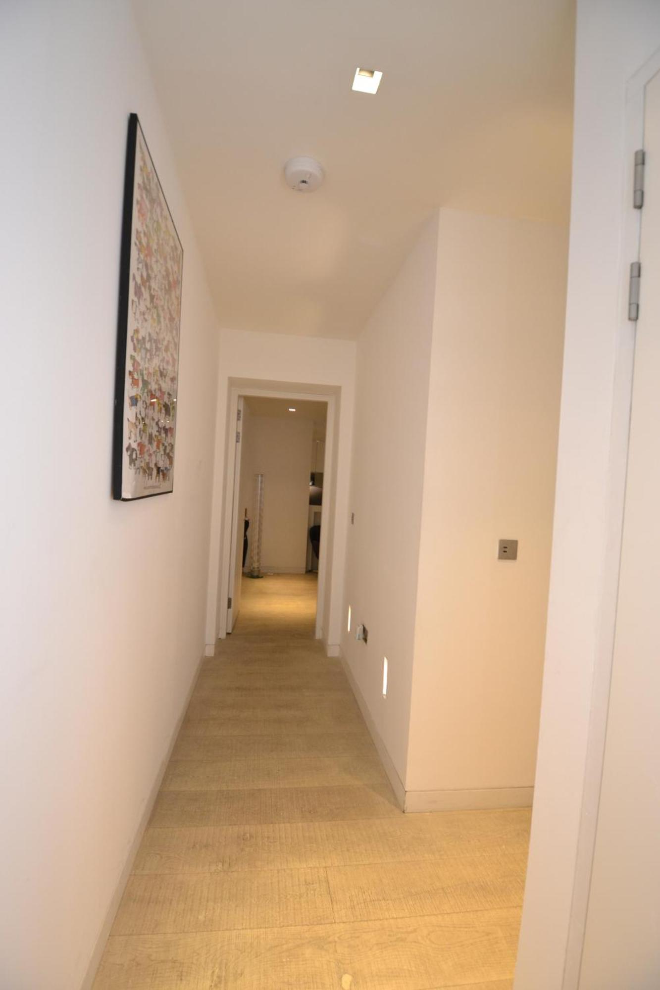 Apartment Modern 2 Bedroom Apartment, Oxford Street