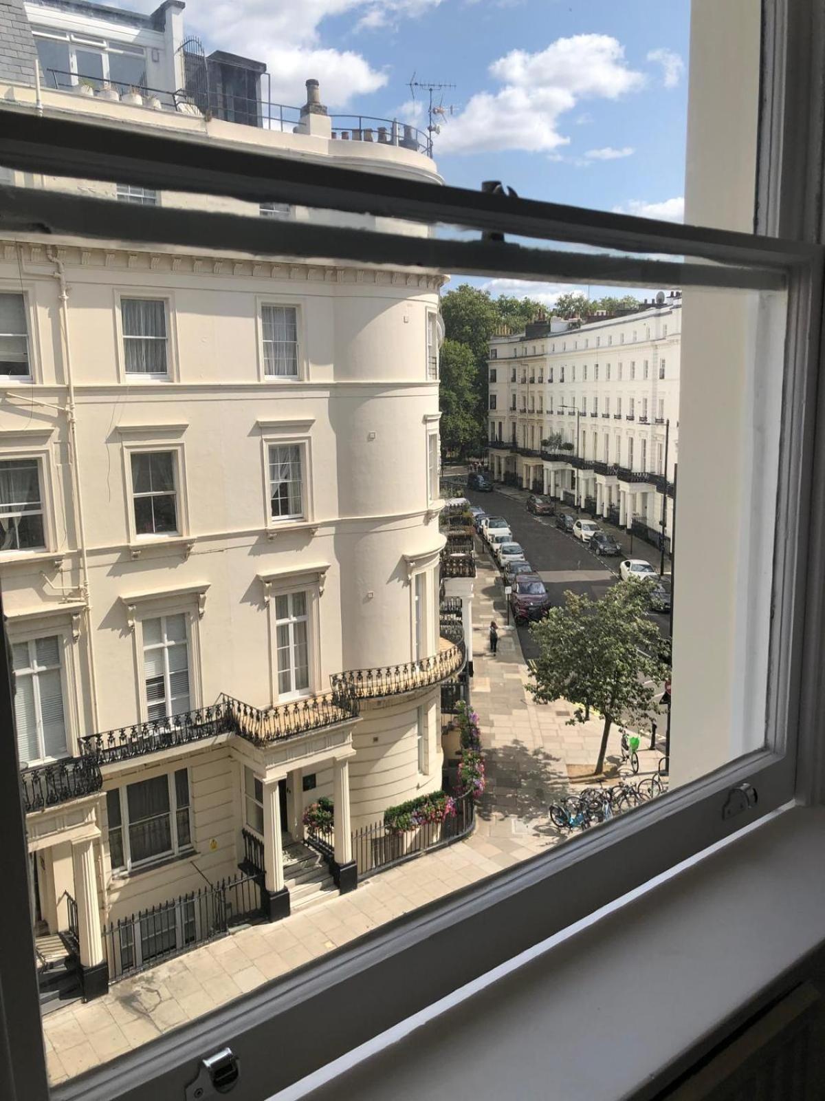 Gloucester Terrace
