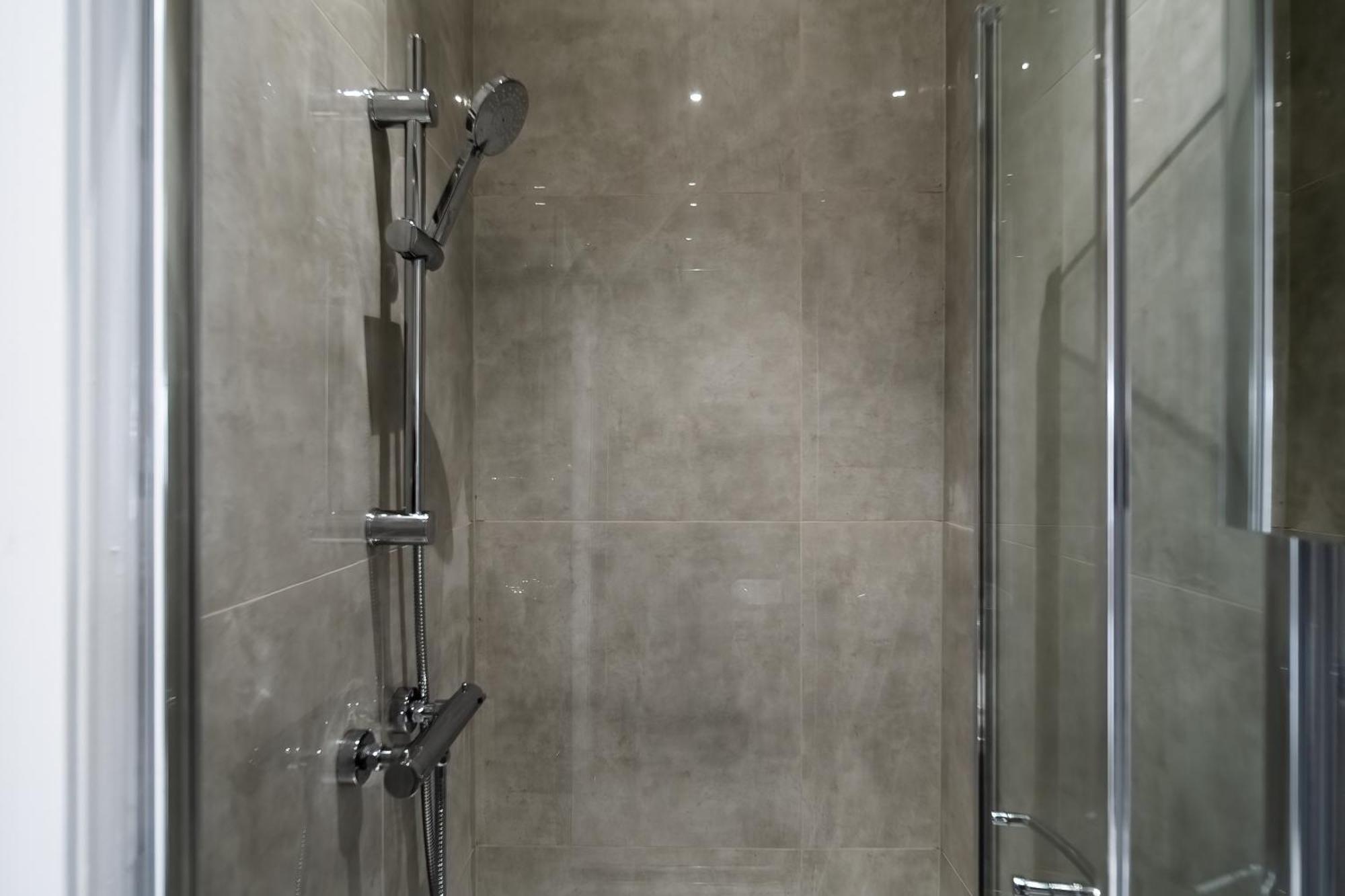 Appartement En-suite In Near Wembley Stadium Londen