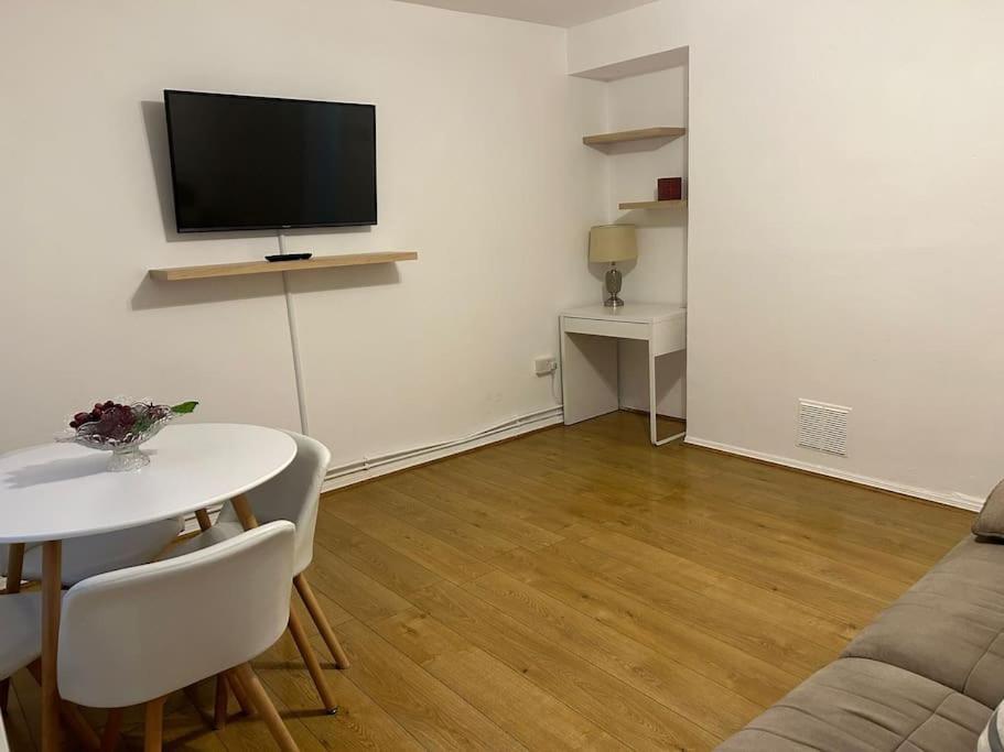 Truehome In South Leilighet London