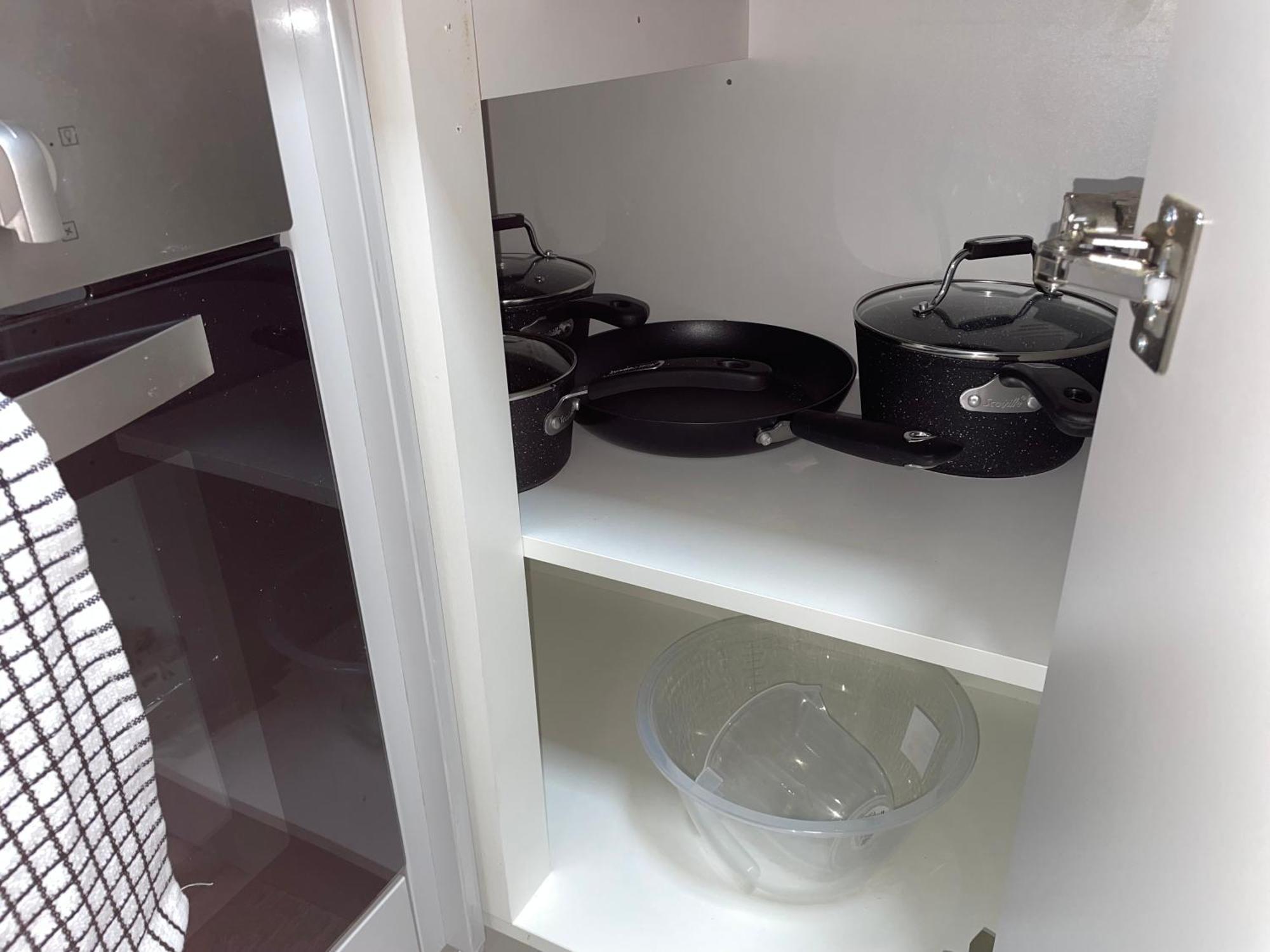 New With Large Garden Leilighet London