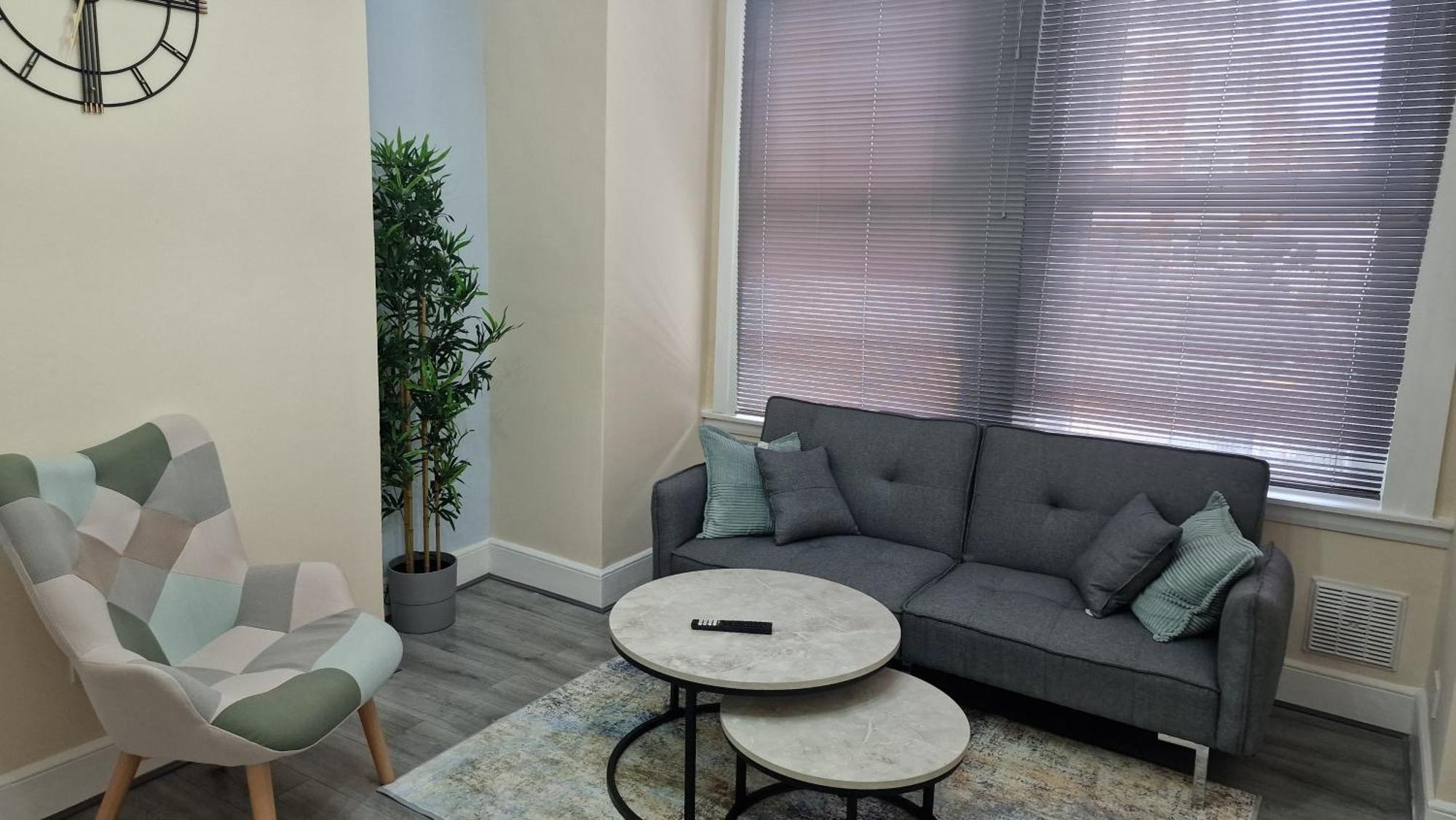 Luxury With Open Garden Appartement *