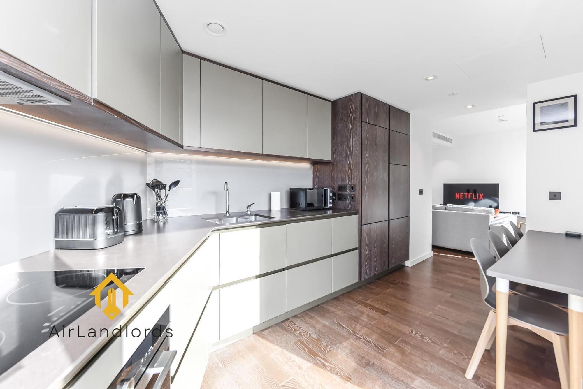 Modern 1 Bedroom Flat In The Heart Of Battersea Londen