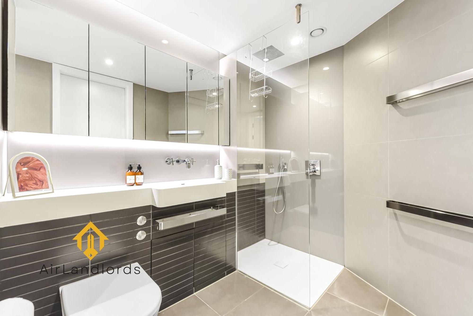 Modern 1 Bedroom Flat In The Heart Of Battersea Appartement Londen