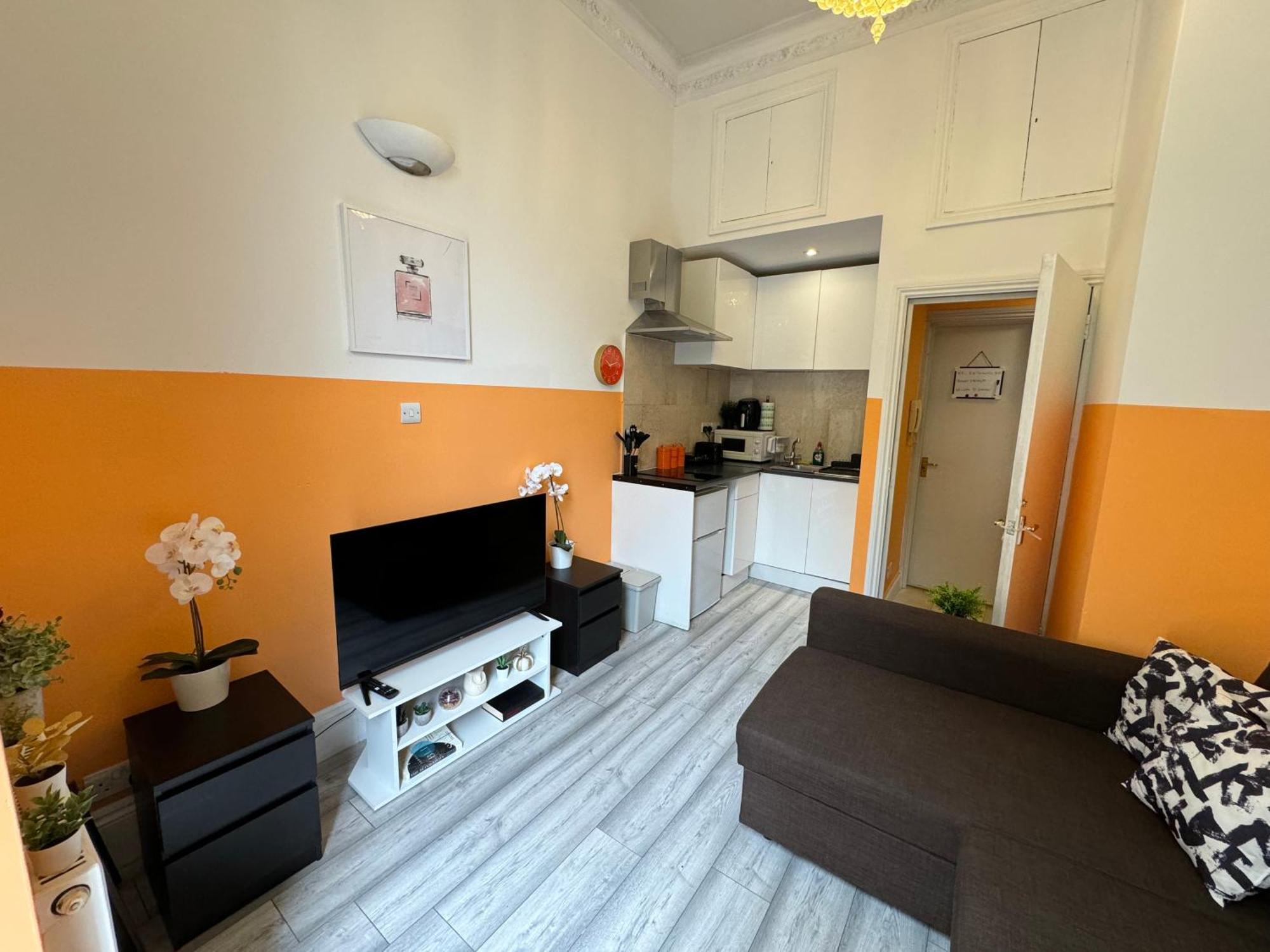 Apartment Central, Compact And Fashion Flat For 4 People With Breakfast In Kensington Zone 1