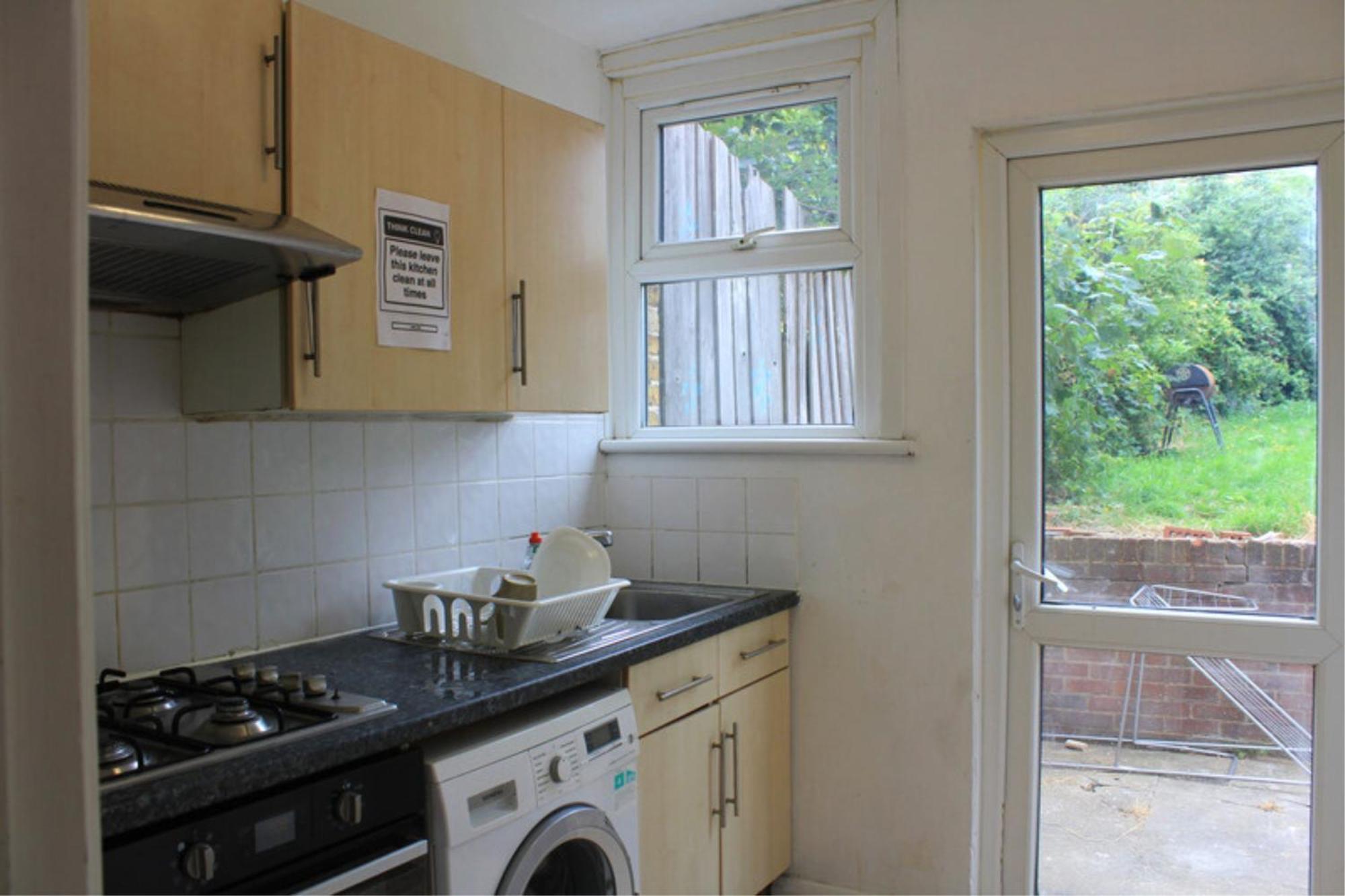 Guest house Greenhaven London