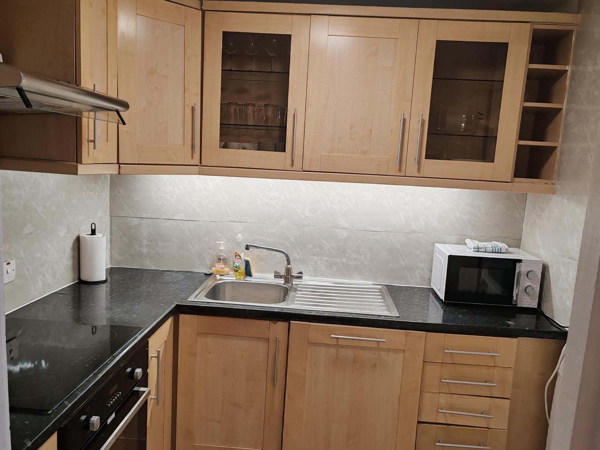 Appartement Two Bedroom In Paddington, Londen