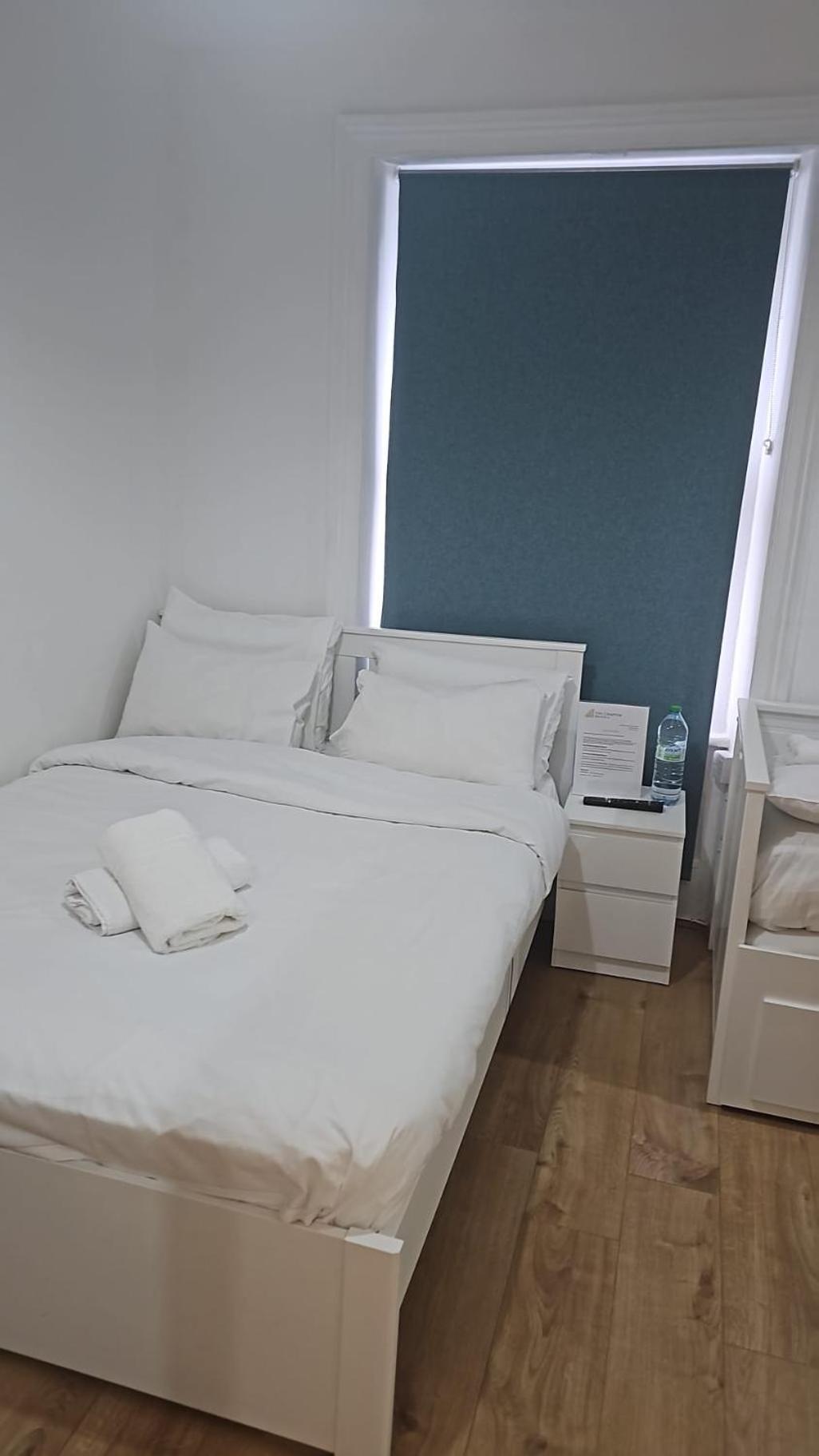 Knightsbridge Apartment