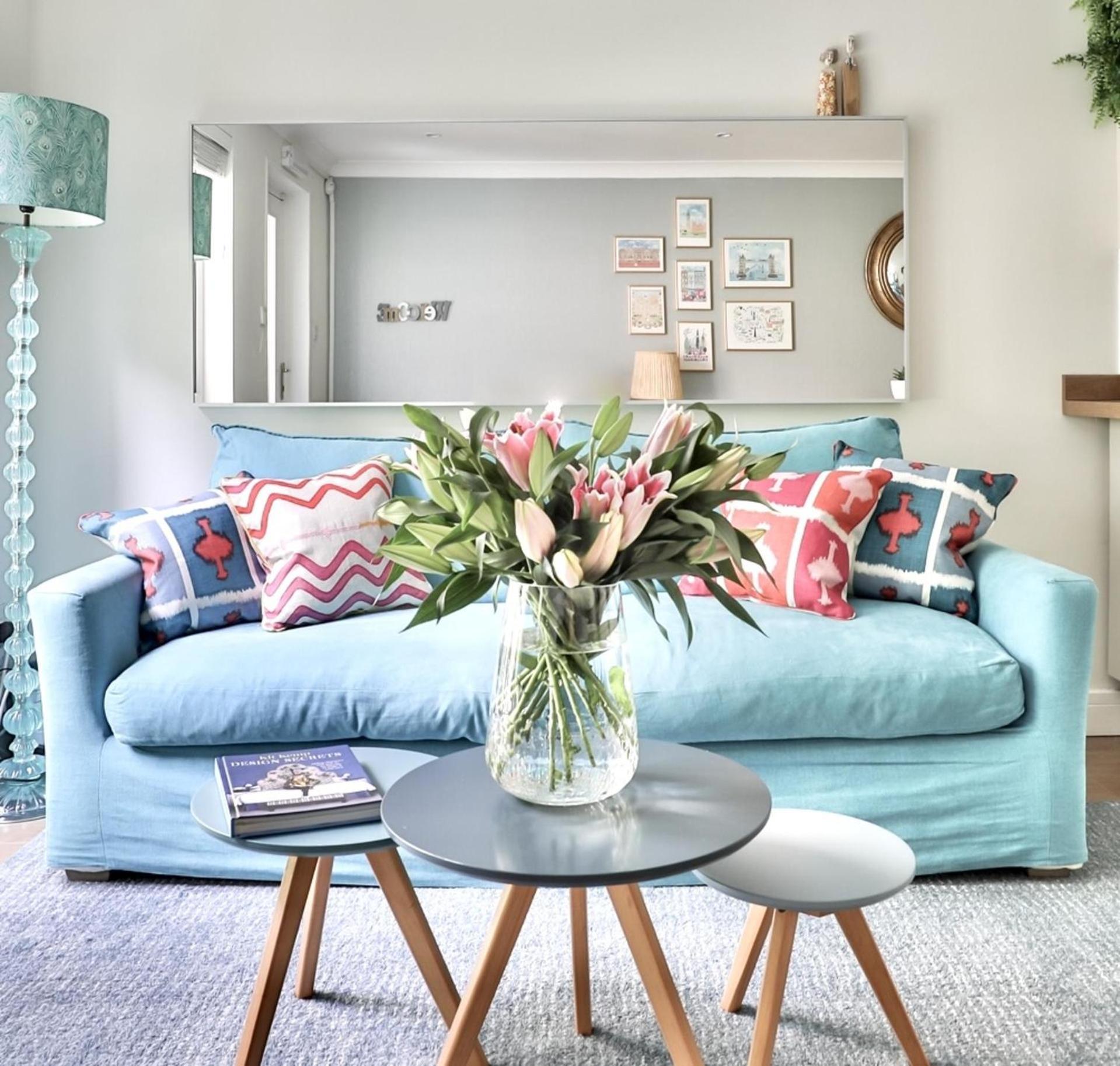 Newly Refurbished Flat With Great Transport Links Appartement Londen