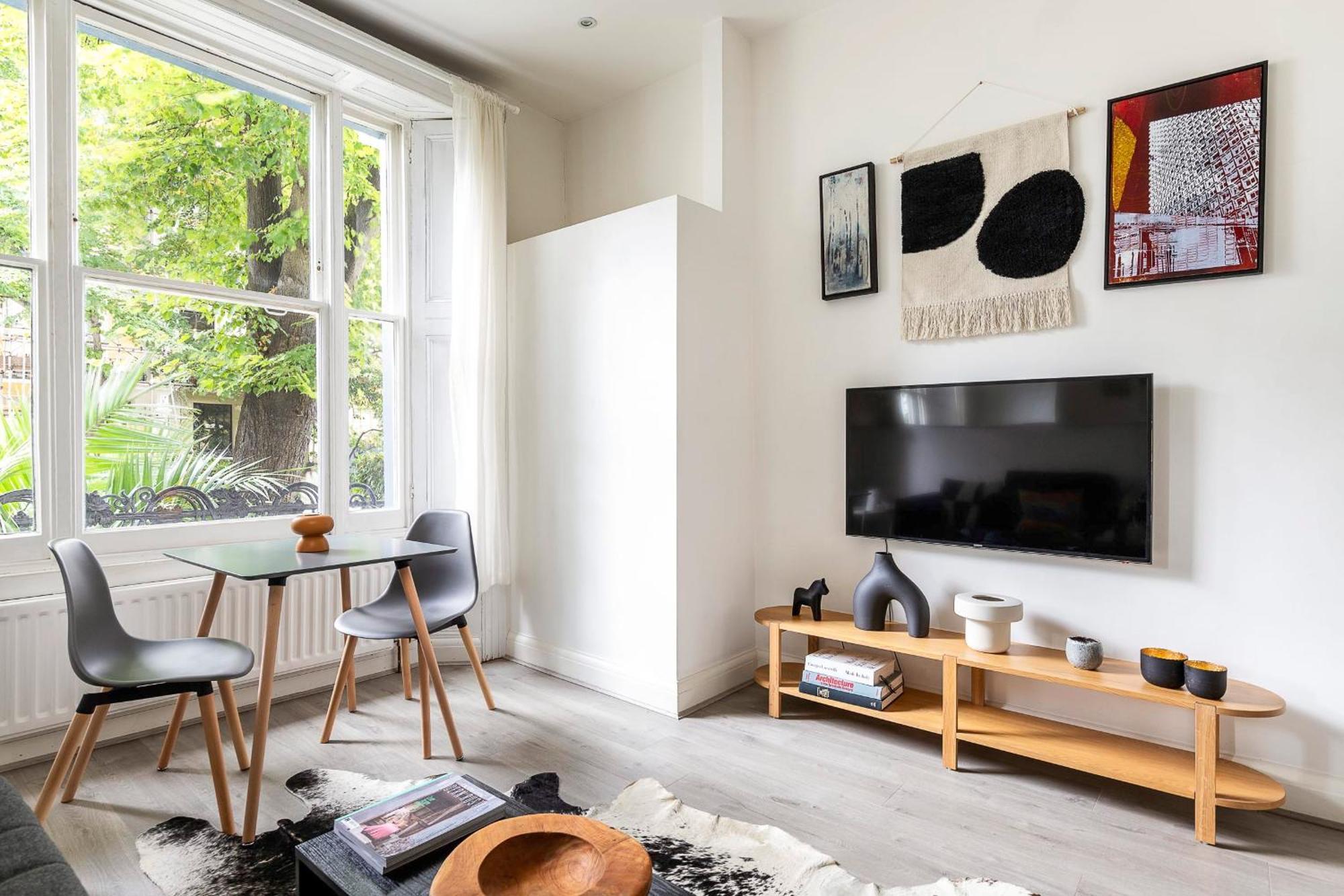 Stylish One-bedroom Flat In Notting Hill Apartment *