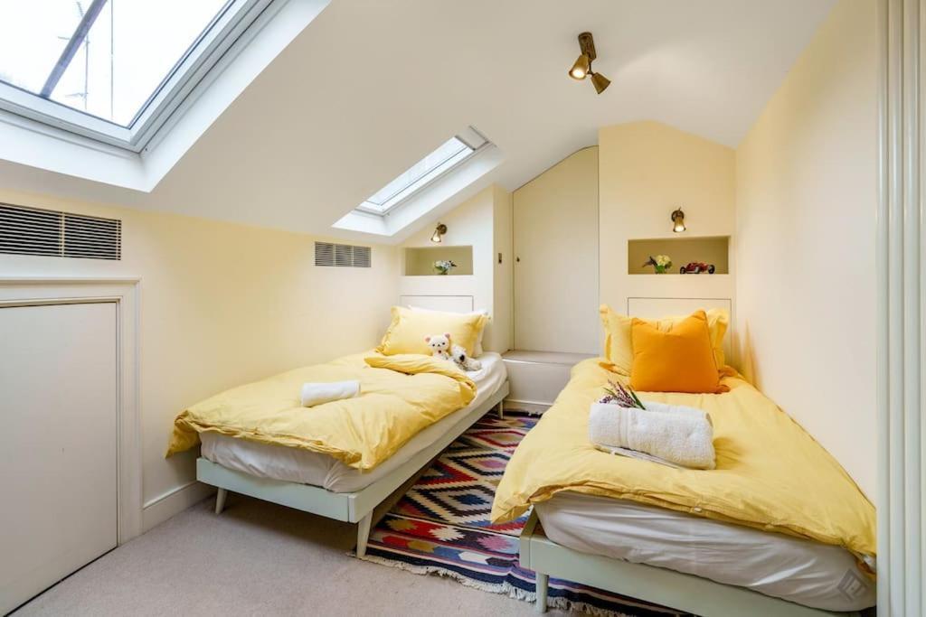 Stunning Notting Hill 3 Bed With Air Con * London