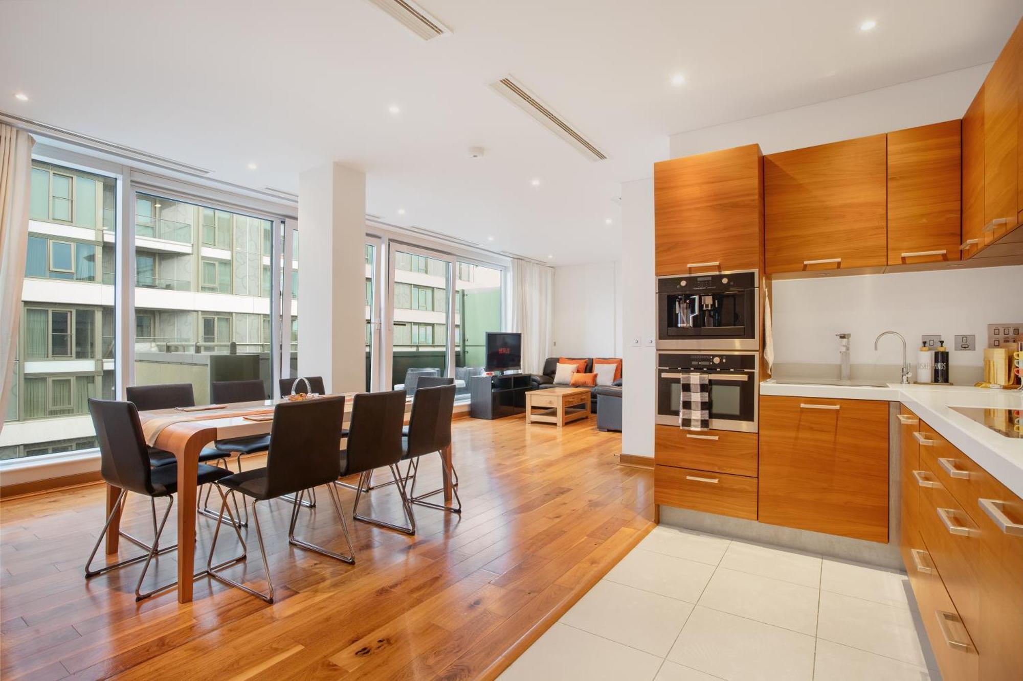 Contemporary Penthouse In Battersea Power Station Apartamento