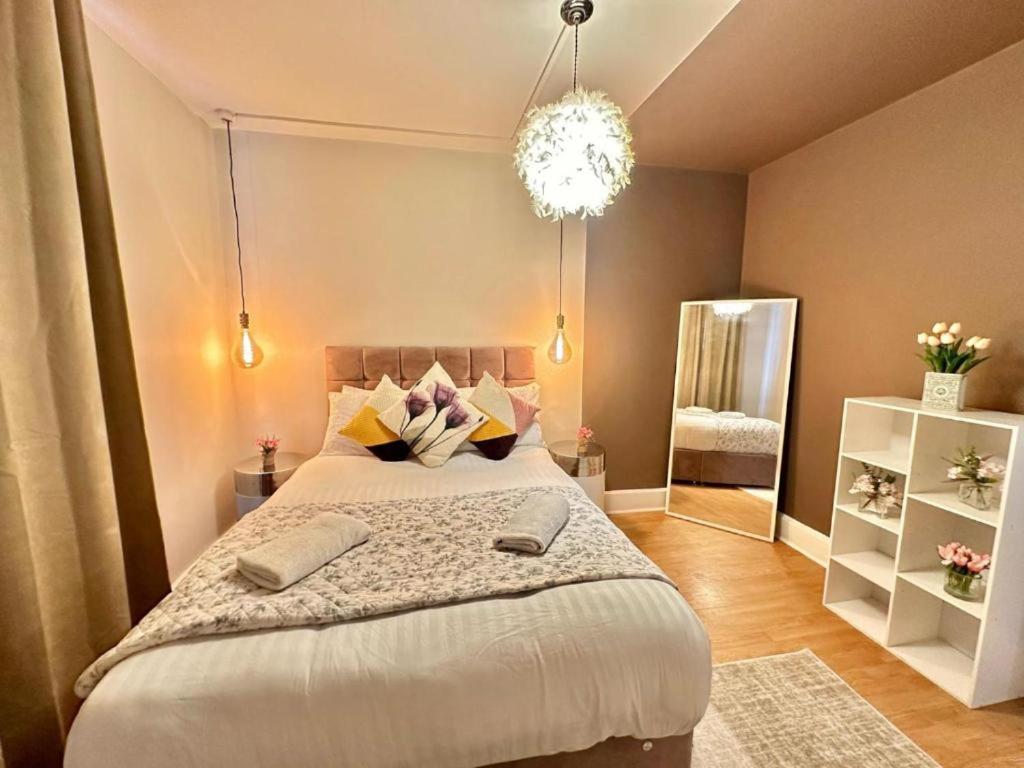 Three Bedroom Near Central Londres
