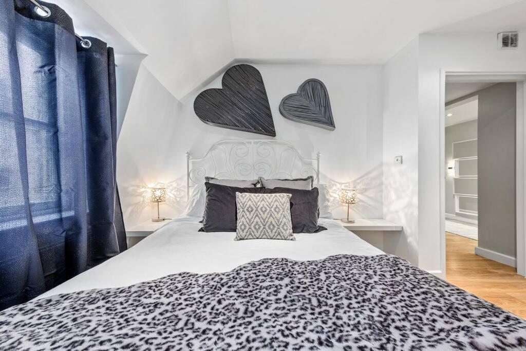 3 Bedroom Flat In Mayfair Hy4 Leilighet