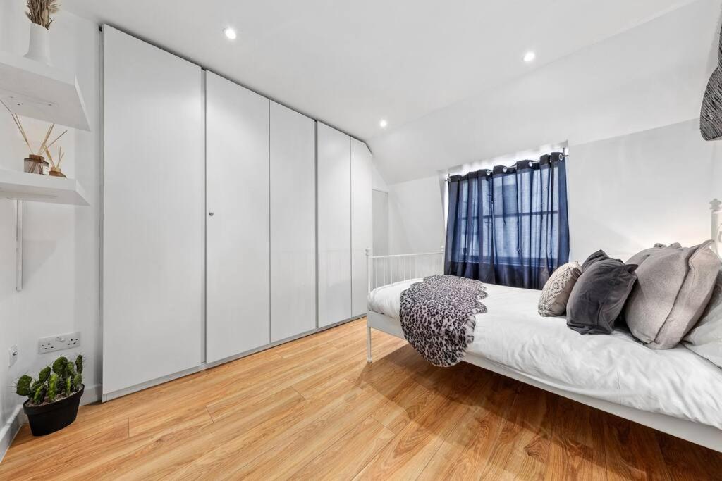 3 Bedroom Flat In Mayfair Hy4 Leilighet *