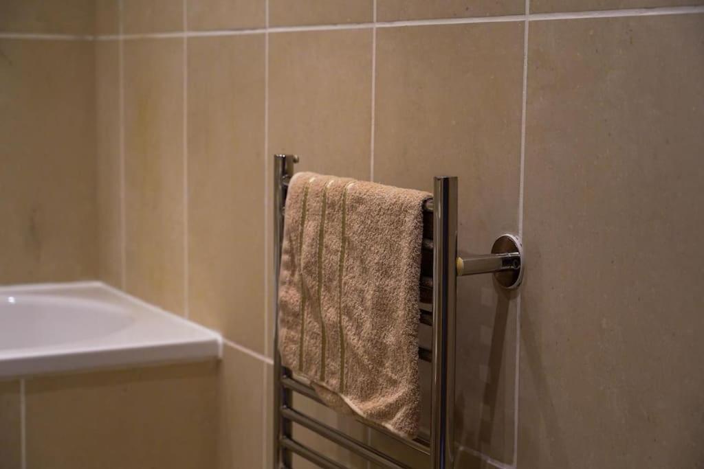 In Battersea Private * London