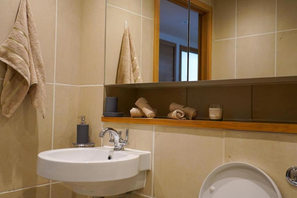 Apartment In Battersea Private London