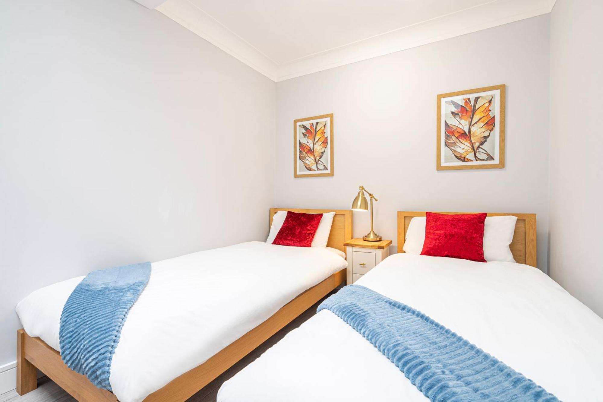 Cute 2 Bedroom Flat By Hyde Park London