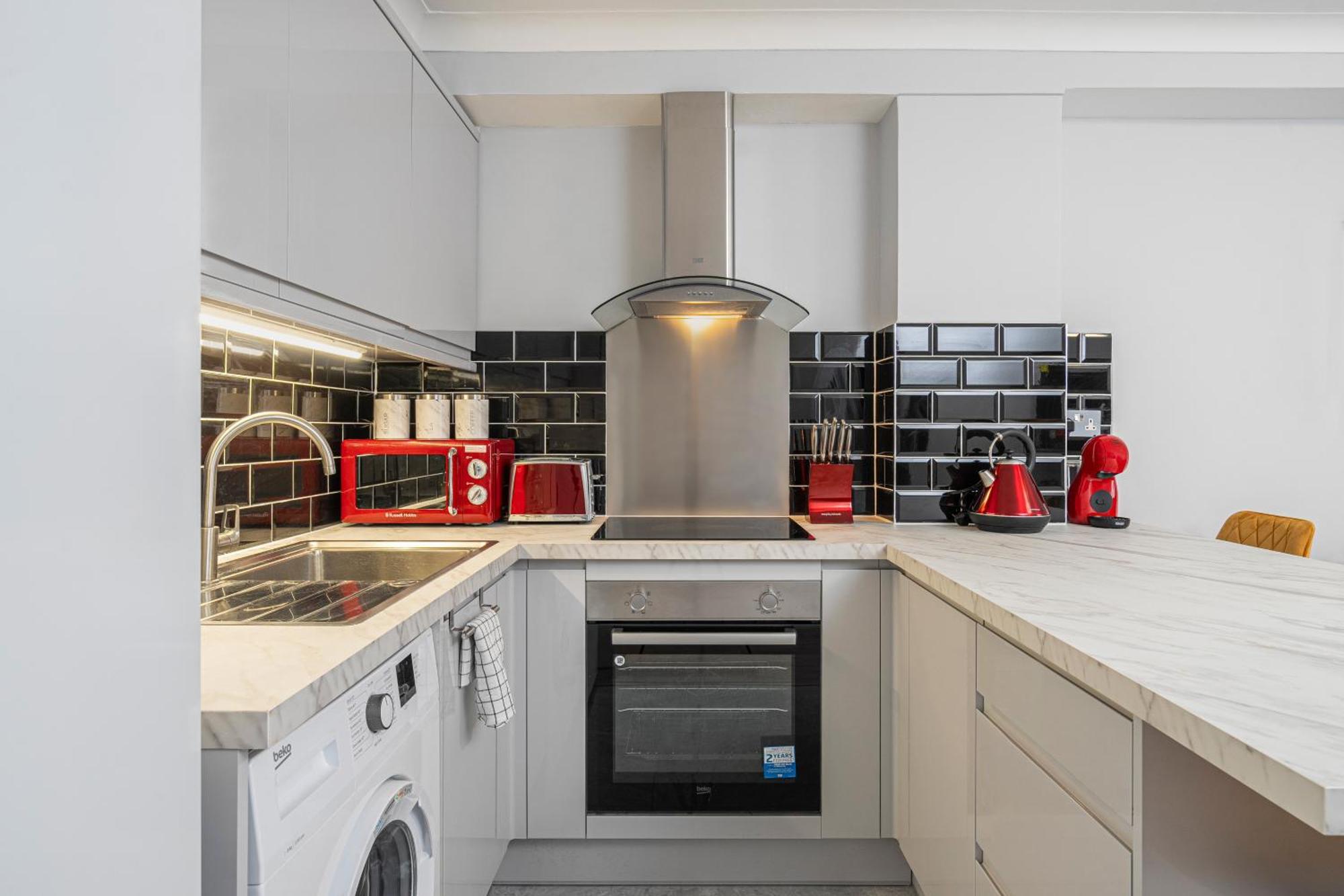 Cute 2 Bedroom Flat By Hyde Park London