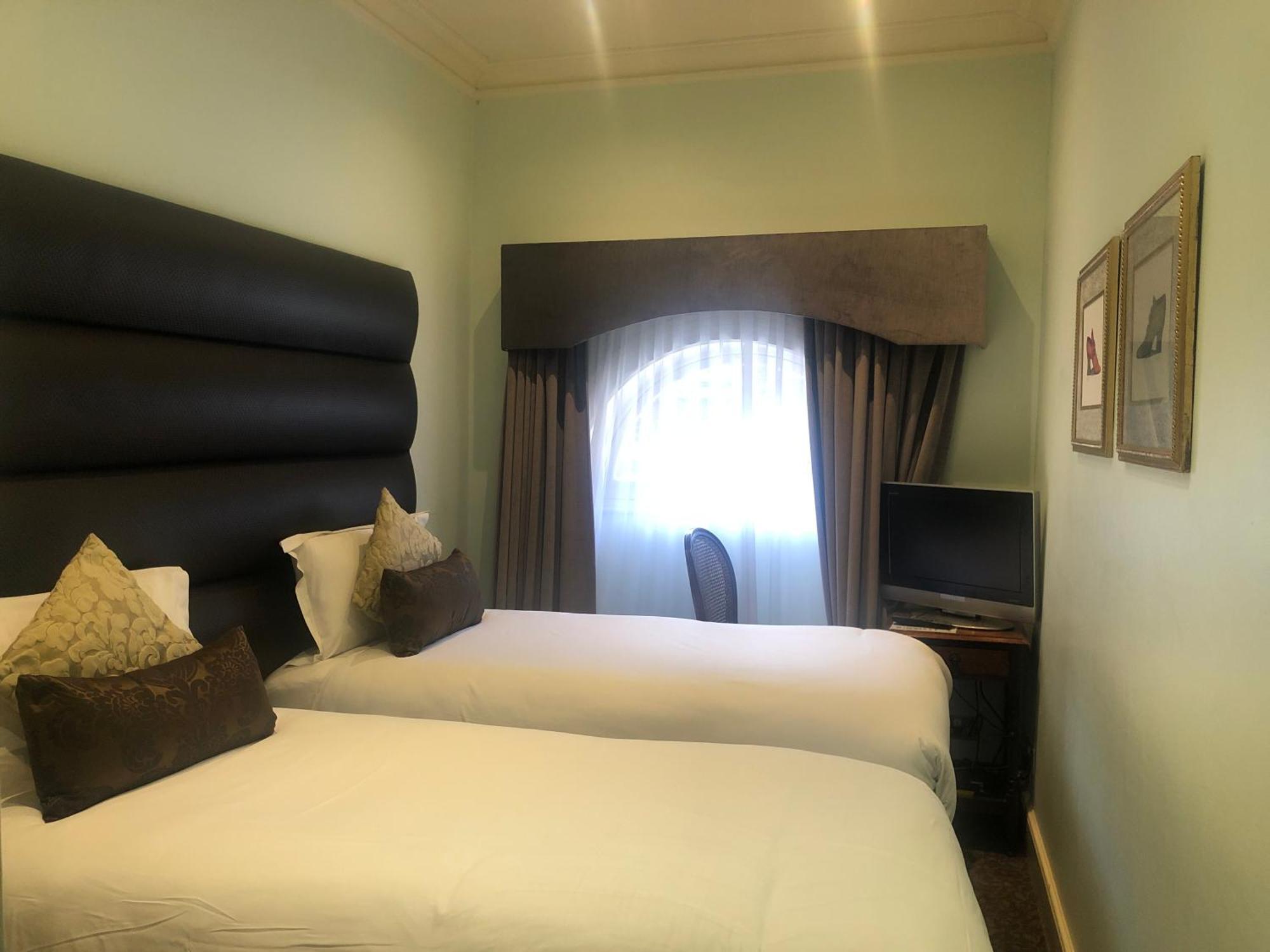The Leonard 4* London