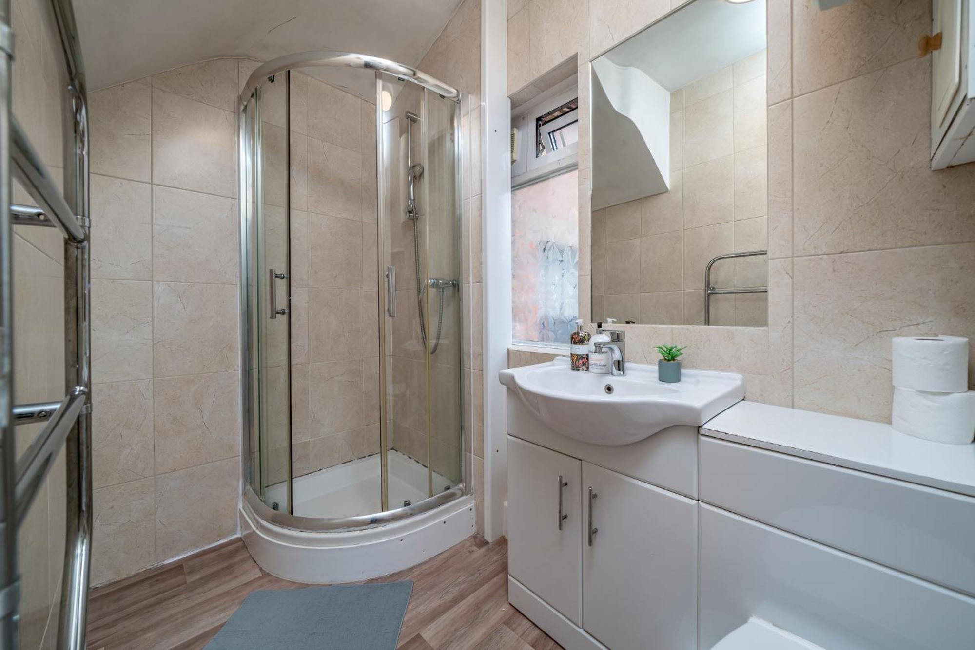 Apartment Carnaby & Oxford Street - Soho - One Bedroom - Double Bed & Sofabed