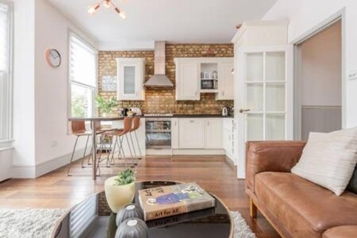 Vauxhall Park 2bed Flat By Basetogo Leilighet