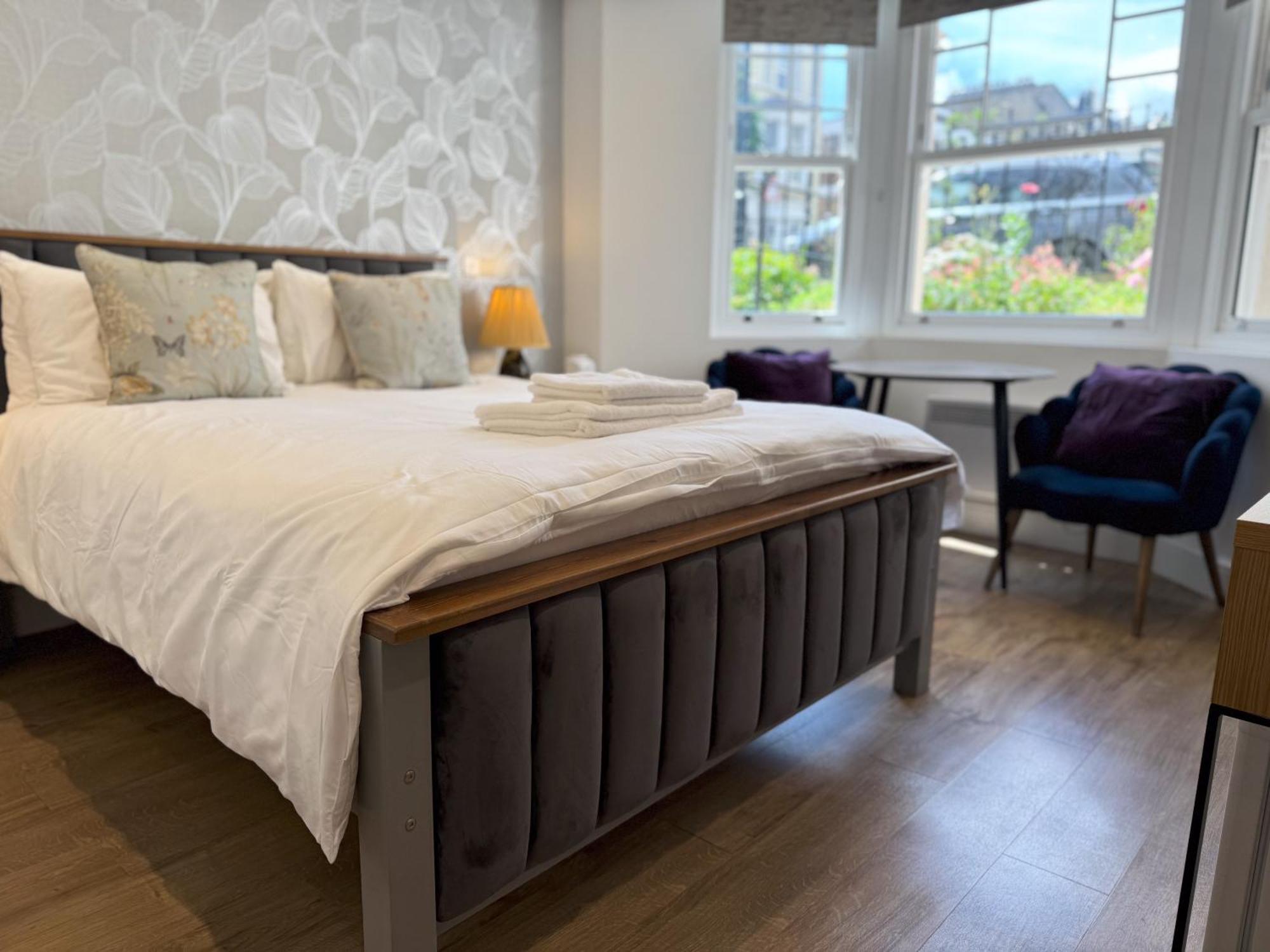 The Avonmore Olympia * Londres