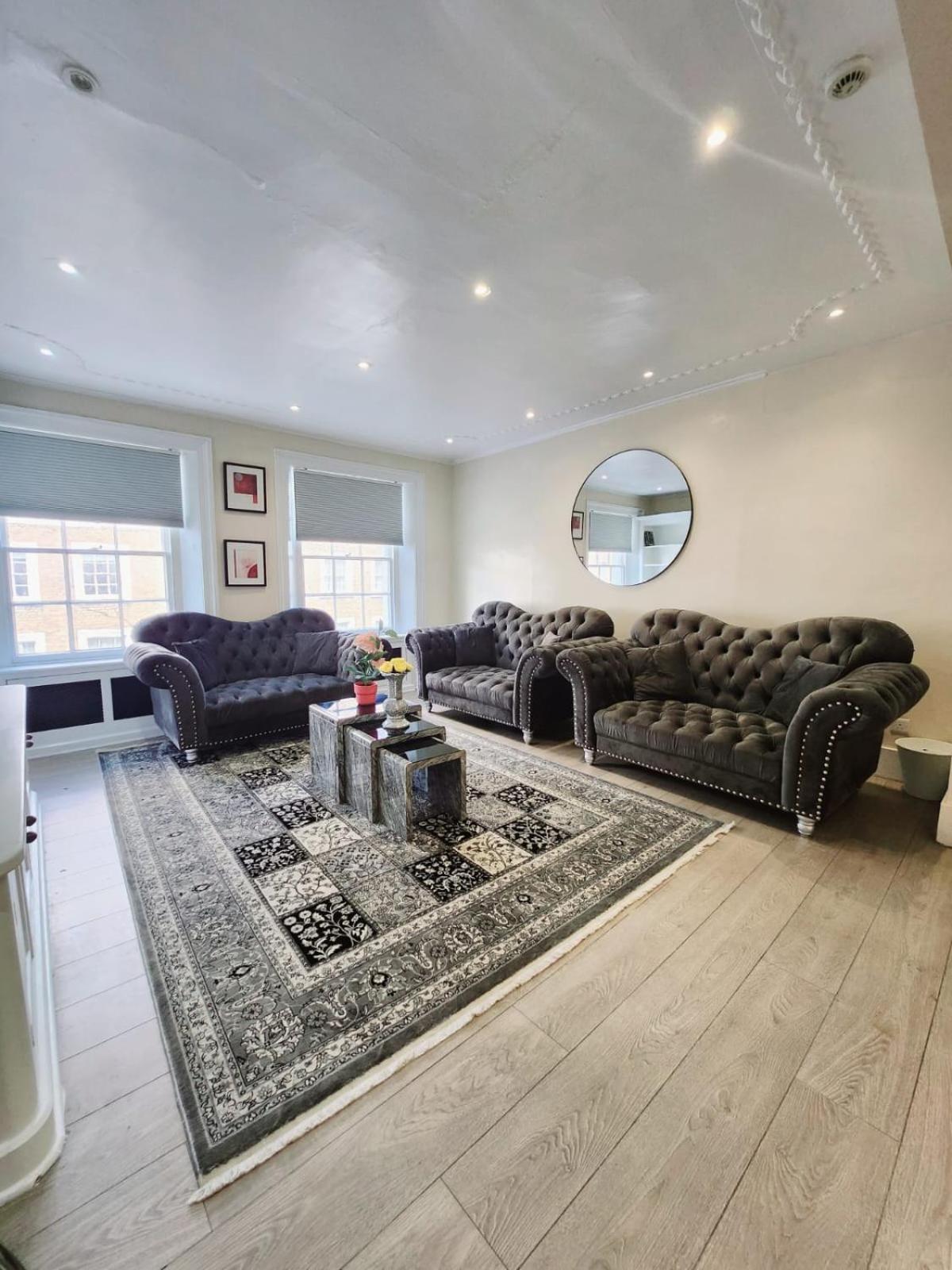 Appartement Renovu Premium Homes In Kensington Londen