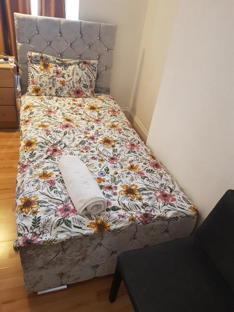 Catford Homely