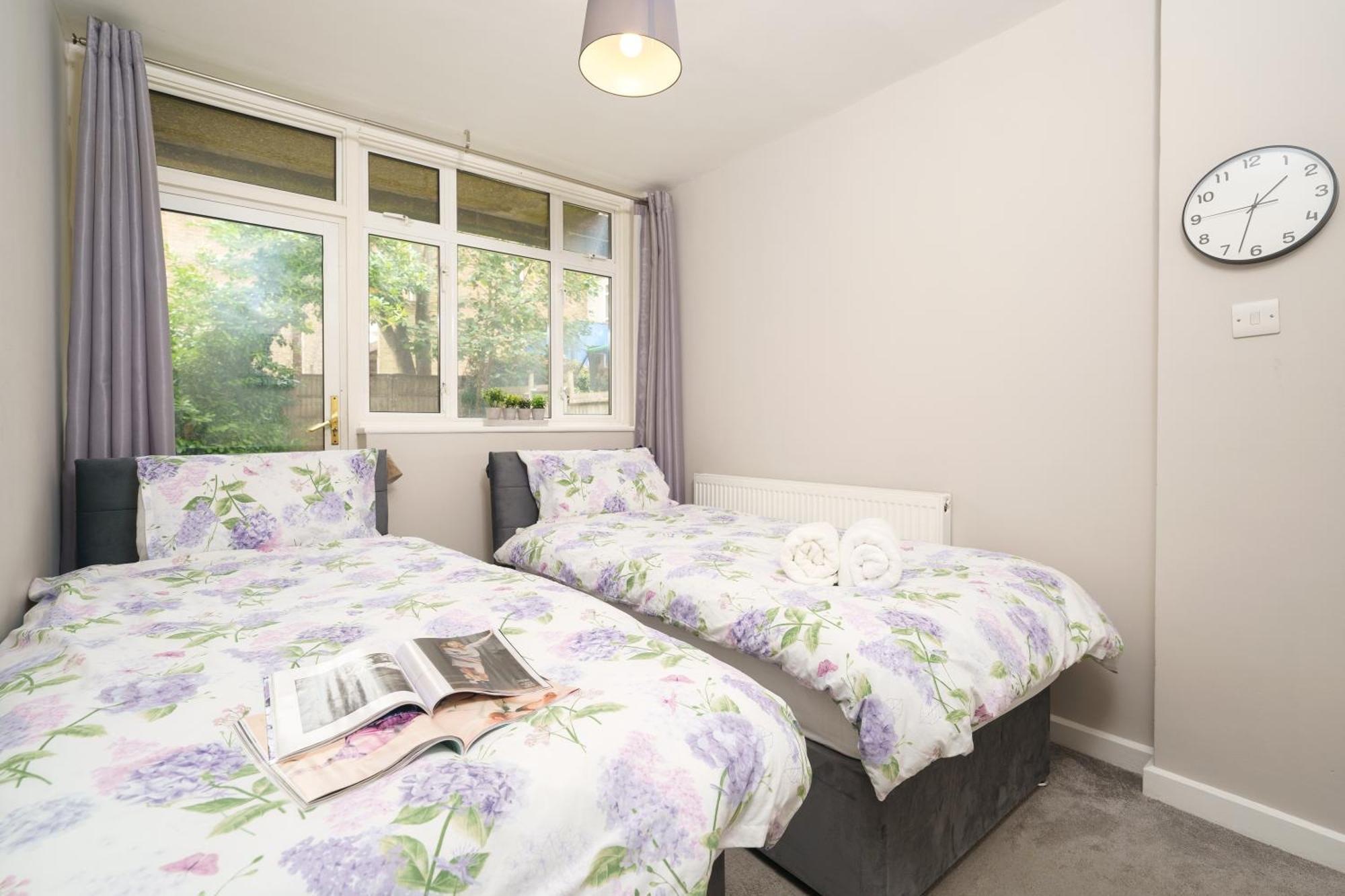 Cozy 2-Bed Garden Flat, With Free Private Parking, Wembley Apartamento Londres