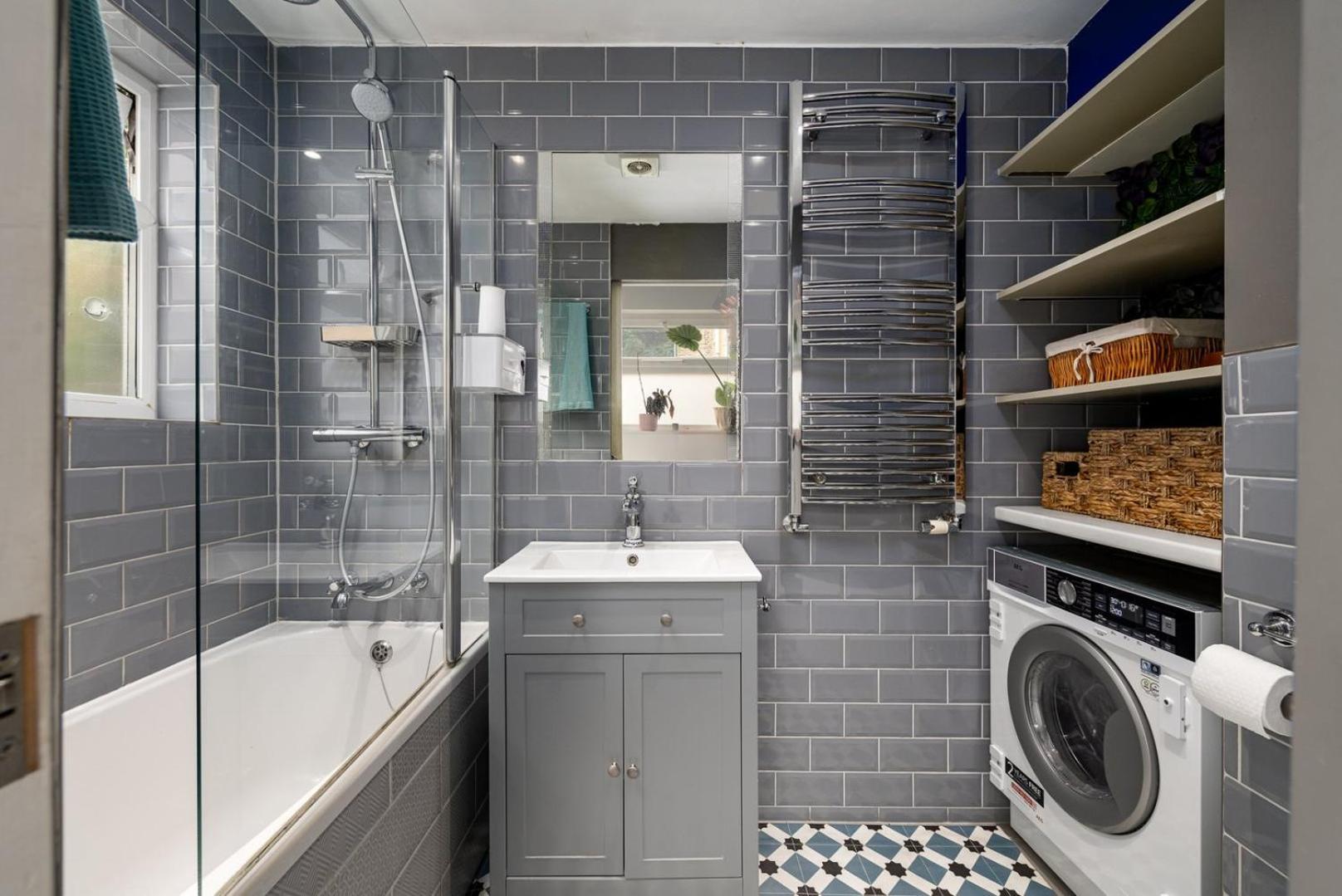 Guestready - Charming With Garden In * London