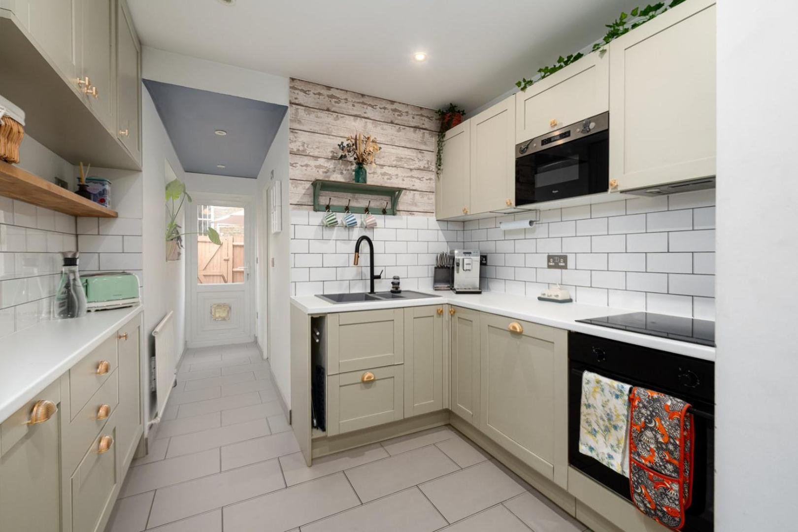 Guestready - Charming With Garden In * London
