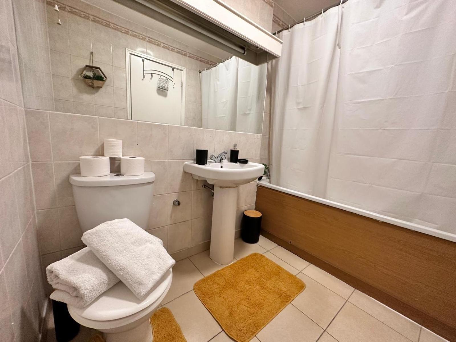 Cromwell Road Beautiful Apartment