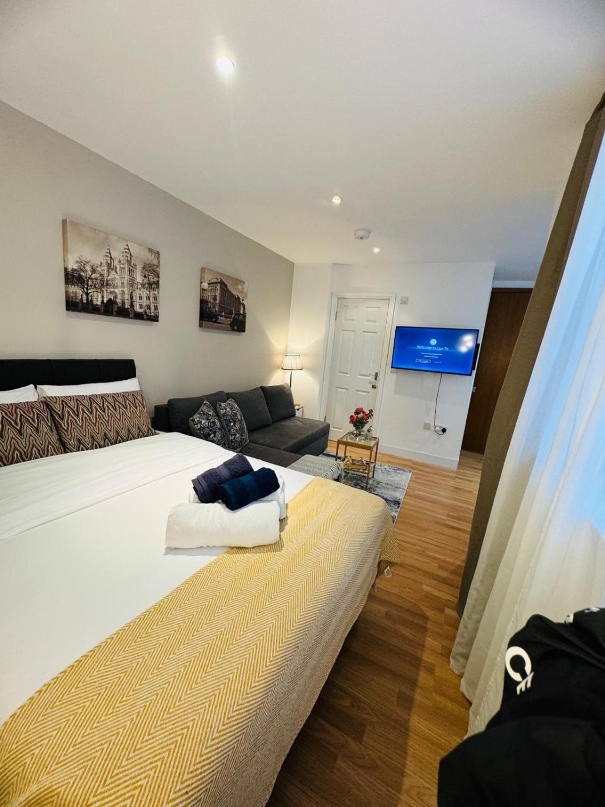 New In Marylebone Apartment