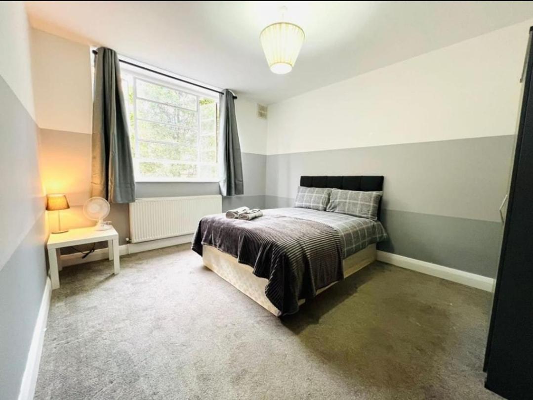 Tower Bridge Family Flats Apartment