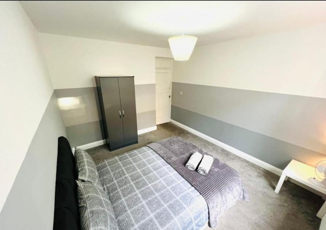 Tower Bridge Family Flats Apartment