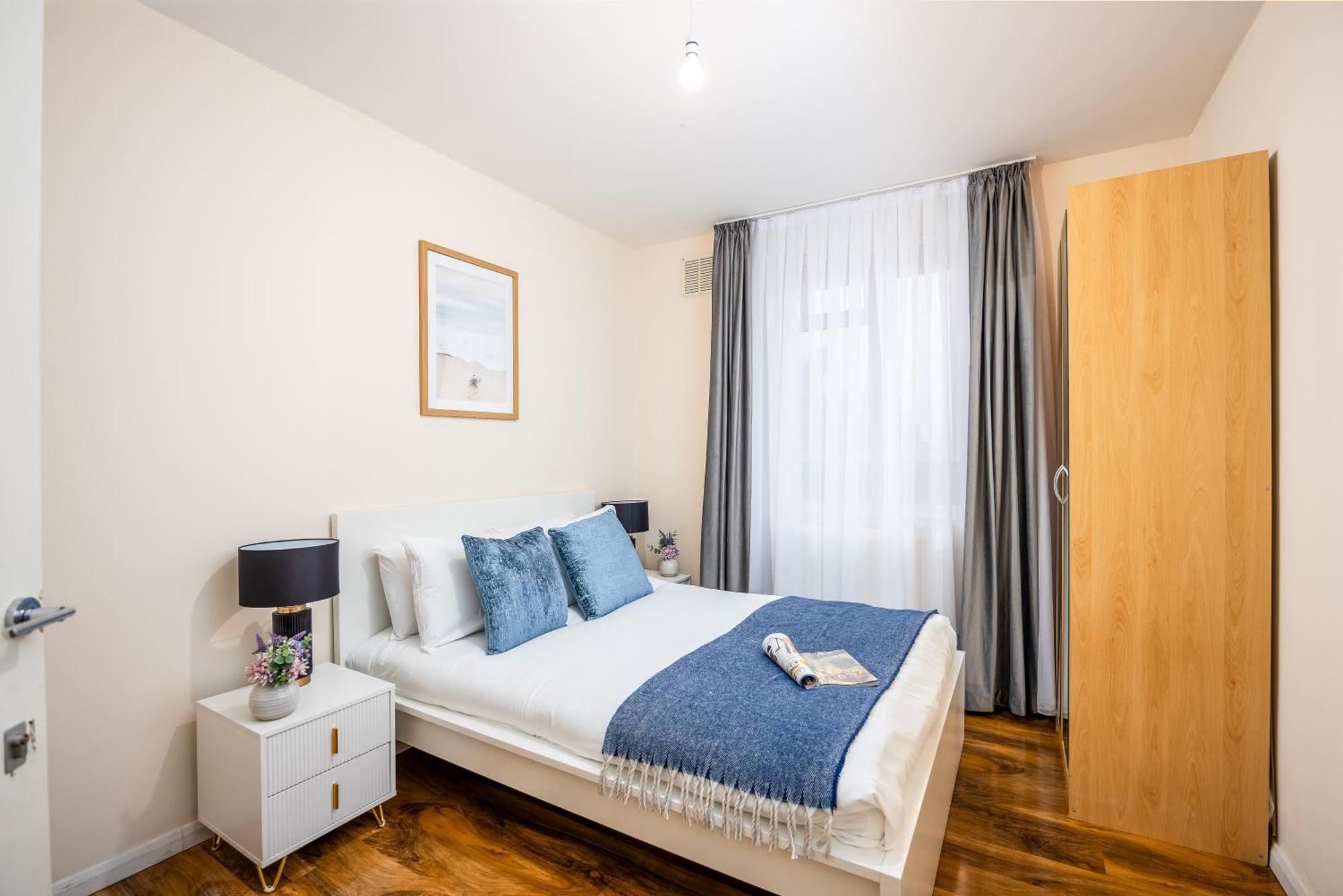 Elegant And Spacious 3 Bedroom In Fulham Apartment London