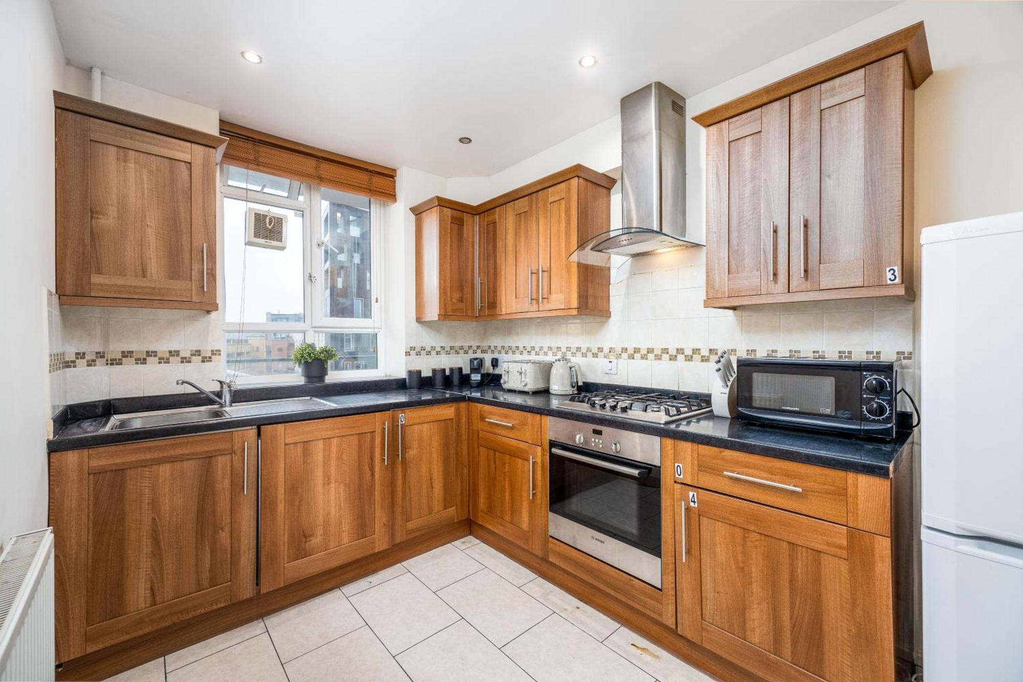 Elegant And Spacious 3 Bedroom In Fulham * London