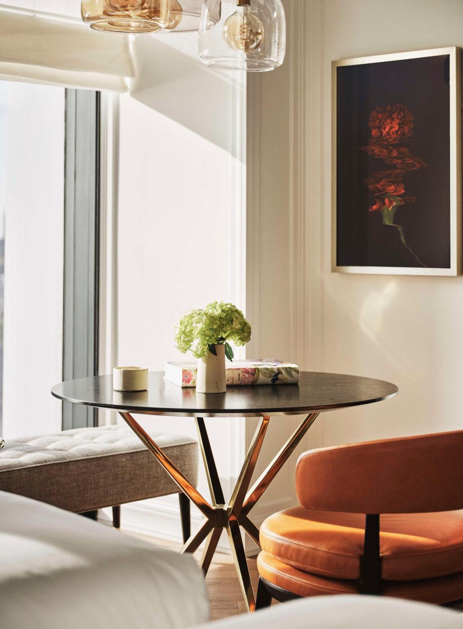 Park Hyatt River Thames Hotel