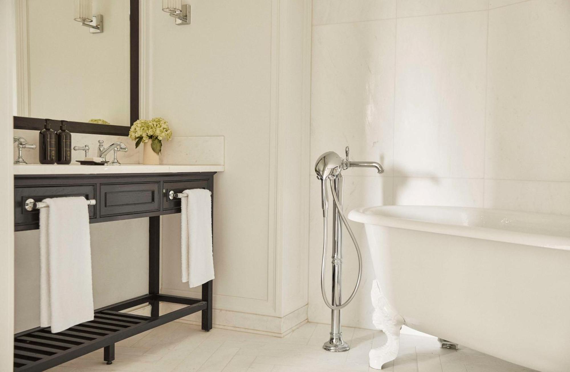 Hotel Park Hyatt River Thames 5*