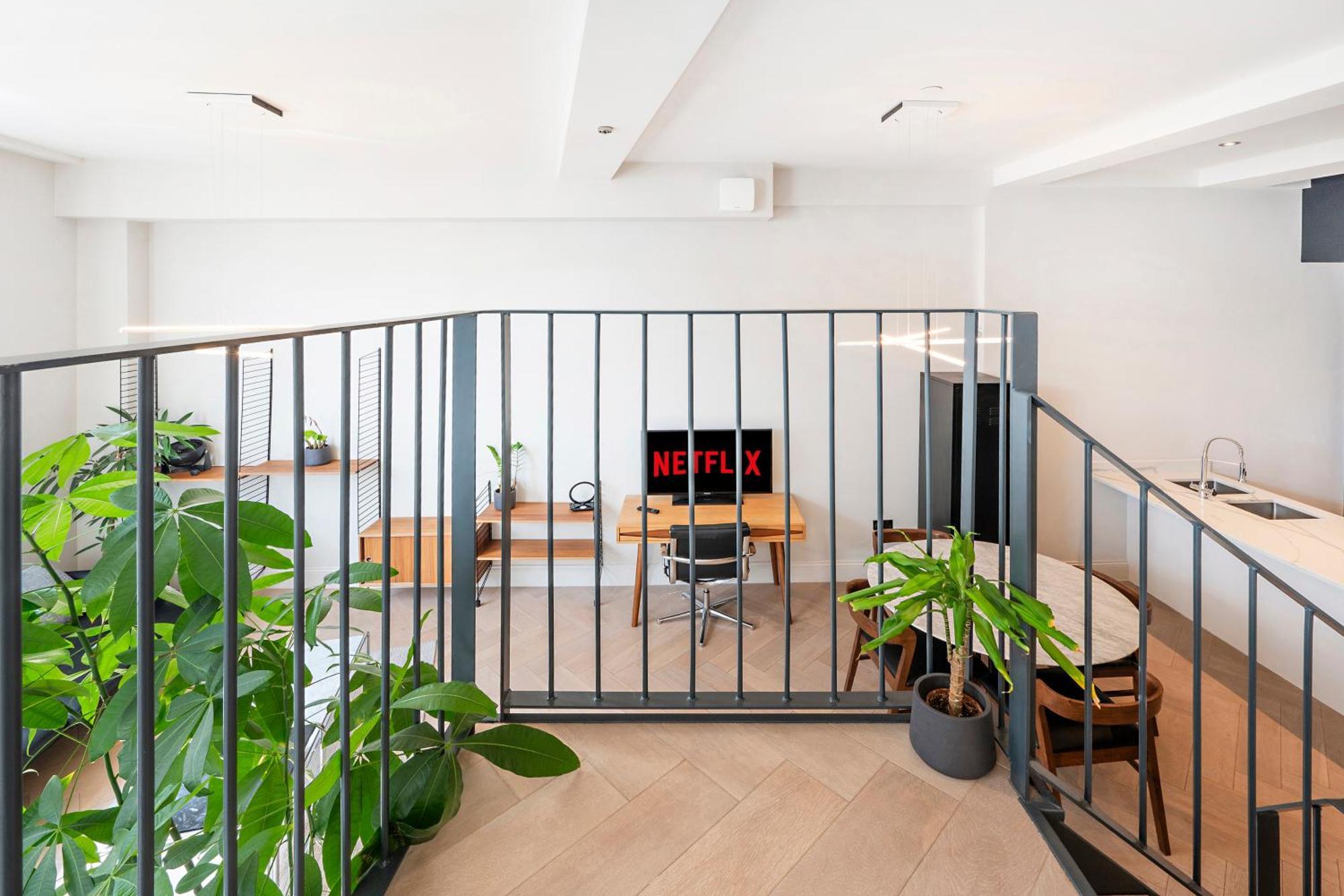 Perfect For 6 - 2 Bedroom 2 Bathroom By The Famous Hammersmith Riverside Londen